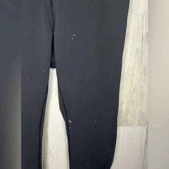 Lululemon flawed‎ leggings Size 8 - Picture 2 of 7